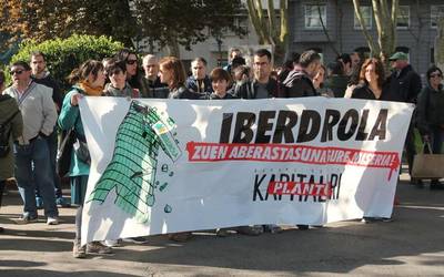Iberdrolaren Akziodunen Batzarra gaitzetsi du Ekologistak Martxan erakundeak