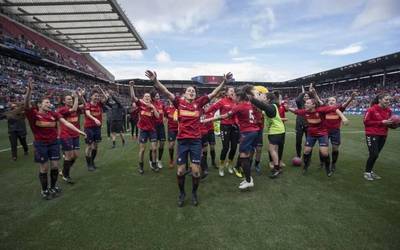 Emakumezkoen Osasuna taldeak Sadarren jokatuko du Alavesen kontrako partida erabakiorra