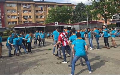 Traña-Matienako Txosnaguneak maskota lehiaketa antolatu du