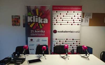 Euskalerria Irratia Garestik aritu da zuzeneko saioak eskaintzen