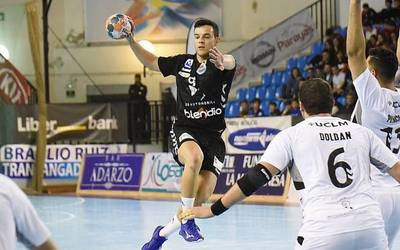 Ander Torrikok kontratua berritu du Blendio Sinfin taldearekin