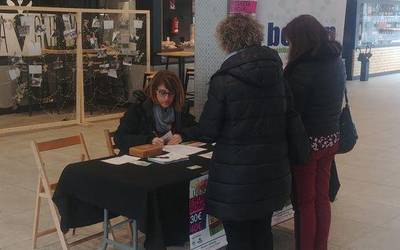 Bertanek bihar ere salduko ditu erosketa bonoak