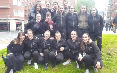 Arima dantza taldea bigarren Bilboko Dantzatu lehiaketan