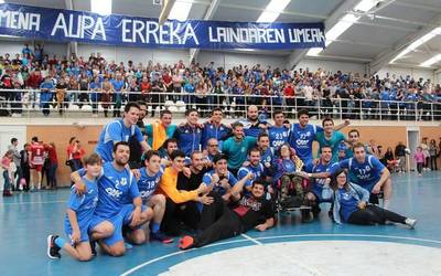 28 urte eta gero eskubaloi liga irabazi du Errekak