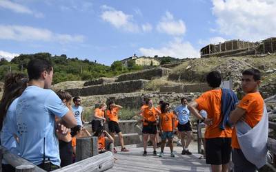 EuskarAbenturak baditu aurtengo 121 espedizio-kideak