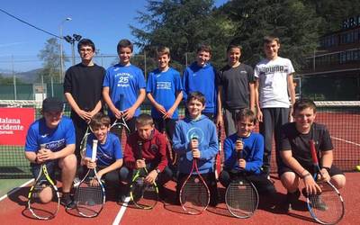 Udako tenis ikastaroan izena emateko epea astelehenean irekiko da