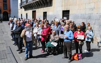 Pentsio «duinak» aldarrikatu dituzte pentsiodunek