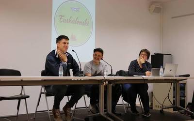 'Euskalonski' saioak ernatu ditu V. Maiatzeko Lorak