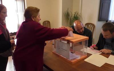 Udal Batzordea osatzeko bozketa egin dute, %76ko parte-hartzearekin