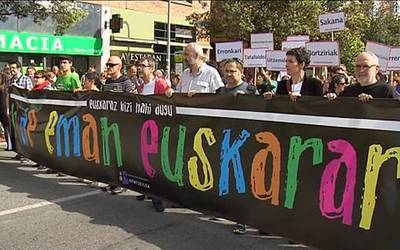 Hizkuntza-politika garatzeko hamabost proposamen jarriko ditu mahai gainean Kontseiluak