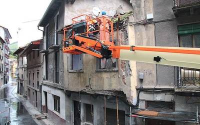 Errabal kalea itxita, eraiste lanengatik