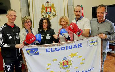 Ixa Rodriguezek Oksana Romanova ukraniarra izango du aurkari Olaizagan egingo duten boxeo borrokaldian