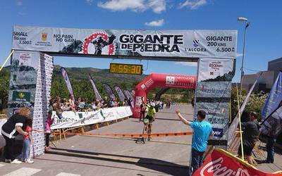 Joseba Albizuk irabazi du Gigante de Piedra Small proba