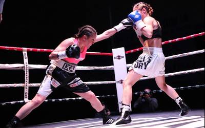 Ixa Rodriguezek irabazi du Oksana Romanovaren aurkako boxeo borrokaldia