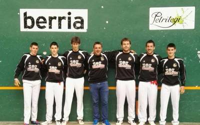 Ilunpe, Berria Txapelketako final laurdenetara