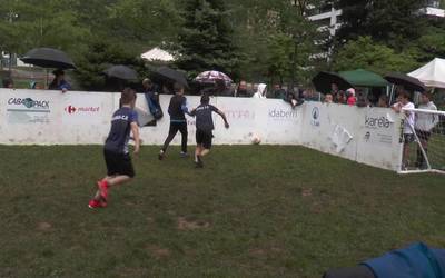 Bigarrenez ospatu dute 4X4 futbol txapelketa Larramendi Auzo Elkarteko kideek