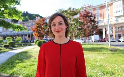Maria Ubarretxena: "Baldintza bat jarri nuen alkategai izateko: nire taldearekin aurkeztea"
