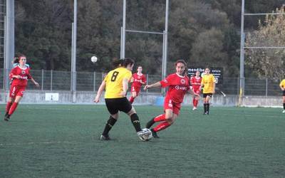 Bi garaipen lortu dituzte Orioko futbol taldeek asteburuan