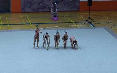 Gimnastika erritmikoko amateurren Gipuzkoako Txapelketa jokatu zen igandean Azpeitiko kiroldegian