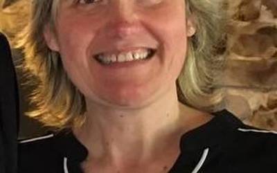 Isabel Baleztena Larraza: “Bost bizilagunek osatzen dugu taldea, ohiko alderdietatik aldenduta”
