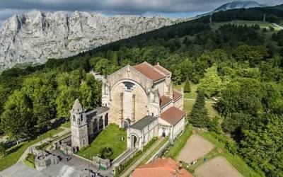 Urkiolara bidaia antolatu du Lesakako San Fermin elkarteak