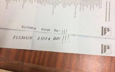 Ehizaren aldeko aldarri baliogabeak boto kutxetan