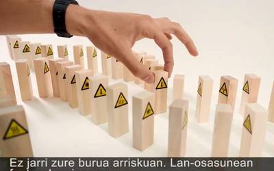 Lan istripuek goranzko joeran segitzen dute 2012. urtetik