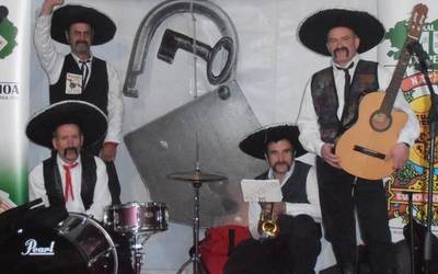 Mexikortxo bandak hitzaldi-kontzertua emanen du ostiralean Larraintzarko Bentan