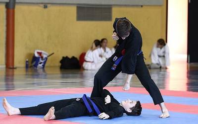 Debagoienean dominak utzi ditu Euskadiko kenpo txapelketak