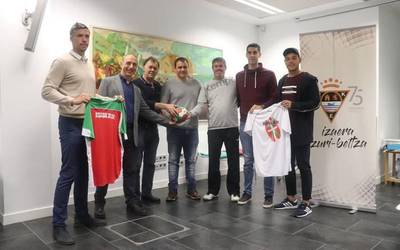 Euskadiko selekzioarekin jokatuko du bihar Ander Torrikok Zarautzen