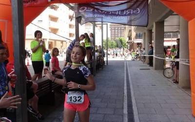 Kirola eta festa uztartu dituzte Alai auzoan