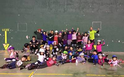 Astelehenean bukatuko da patinajerako eta hockeyrako izen-emate epea