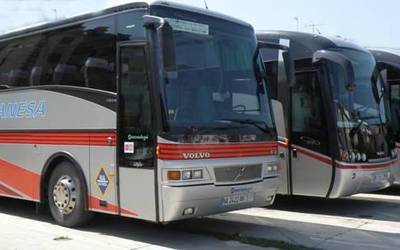 Autobusa gehiago erabili dadin beharrezkoa da maiztasun gehiago eskaintzea