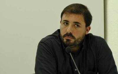 Hualde Nafarroako Parlamentuko presidentea
