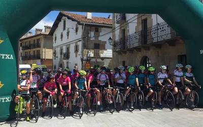 Emakumeen Lakuntza Txirrindularitza Trofeoa ikusgarria izan zen