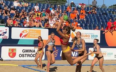 Ainhoa Larrañaga Europako hondartza-eskubaloi txapelketako finalera heldu da