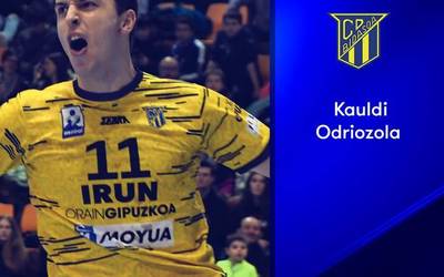 Kauldi Odriozola Asobal ligako eskuin hegal onena izendatu dute bigarren aldiz jarraian