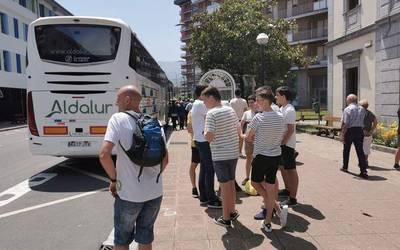 Azpeititik zortzi autobus joan dira Gipuzkoako Herriarteko finalera, Donostiara