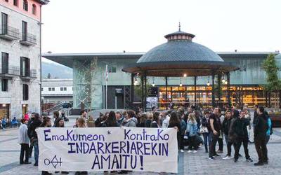 Bardozeko hilketa matxista "gogor" salatu du Udalak