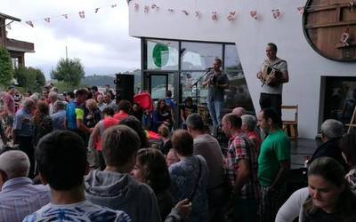 Sanpedroen azken txanpan sartu dira Elkanon