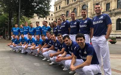 Lau pilotari sakandarrak Bizkaia Torneoan ariko dira