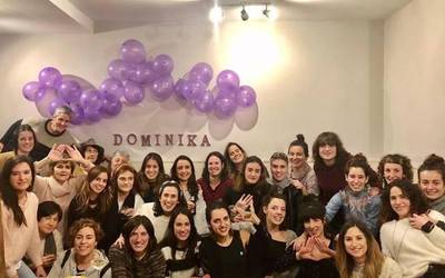 Zaldibarko Dominika talde feministak erasorik eta erasotzailerik bako jaien aldeko txupina jaurtiko du