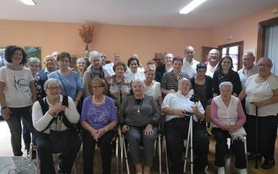 Ikasturte bukaerako antzerkia egin dute Berako jubilotekan