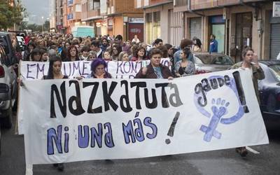 Elkarretaratze zaratatsua egingo dute Akarlandako sexu-erasoa gaitzesteko