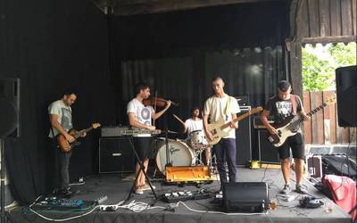 Musika taldeak behar dituzte Zingira Kanpinean