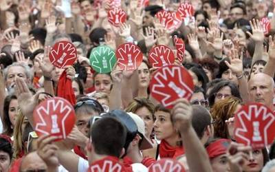 Sanferminetan izandako sexu erasoa salatu dute Iruñean