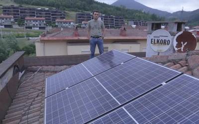 Aldaketa, etxetik hasita