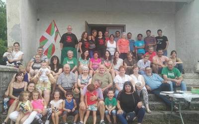 Giro ederrean ospatu dituzte Salmantoneko jaiak