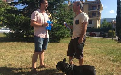 Amurrioko Udalak txakurren jabeei zuzendutako kontzientziazio kanpaina hasi du