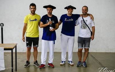 Fernandezek eta Unanuek irabazi dute hemezortzigarren pelota txapelketa